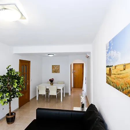 Pineda 5 Planet Costa Dorada Apartment